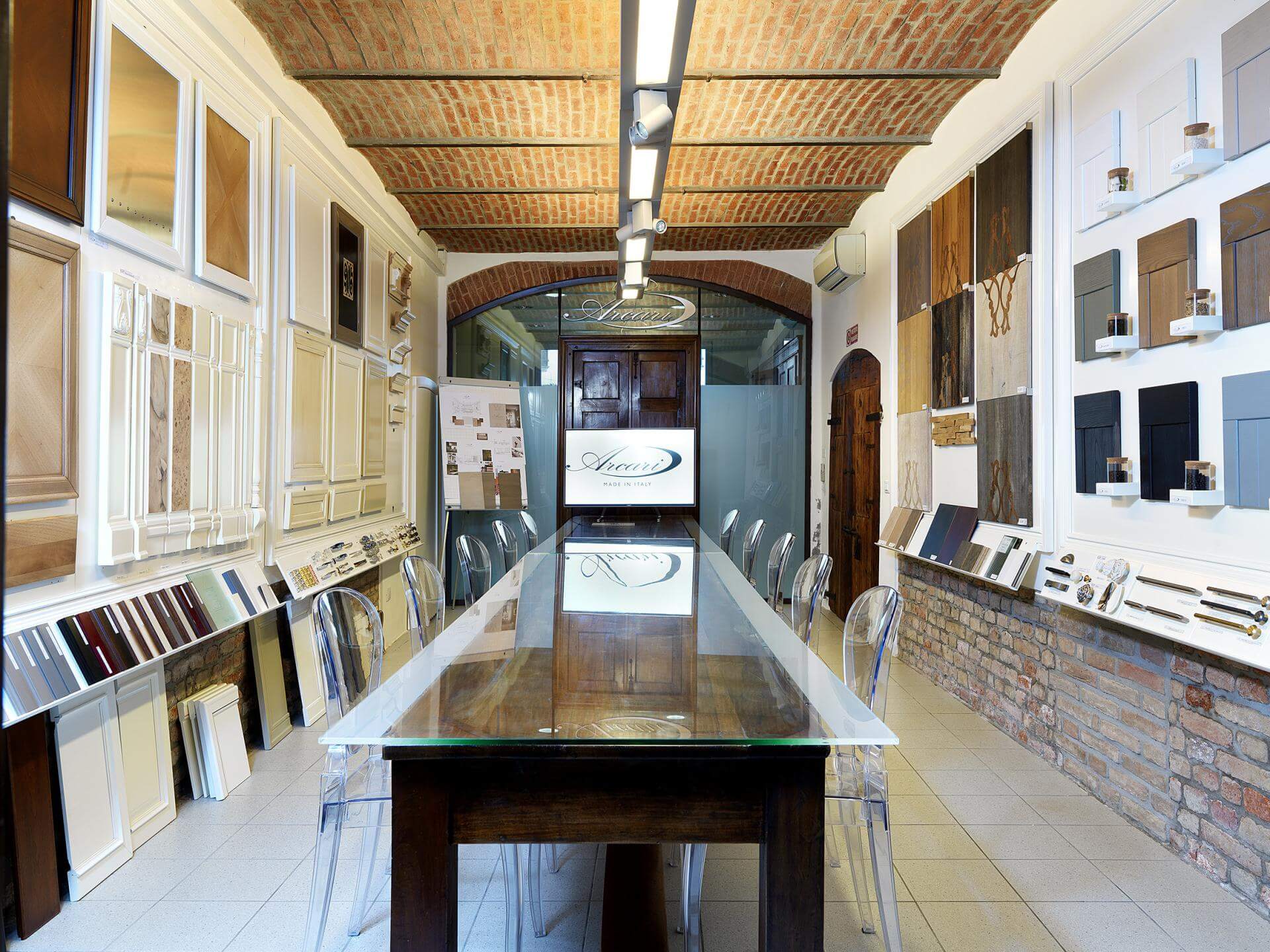 Arcari Arredamenti srl – 1